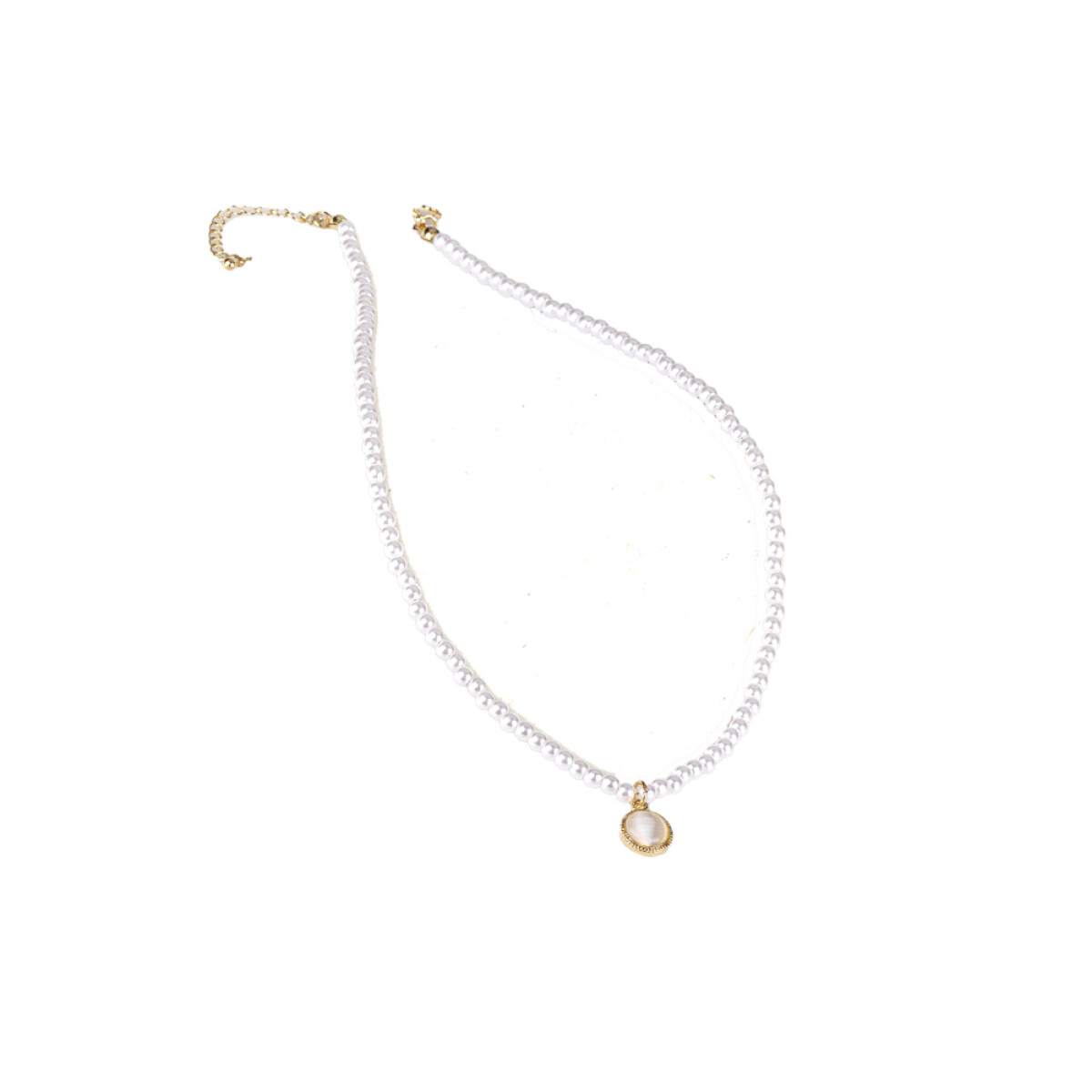 COLLAR DE PERLAS Y DIJE 