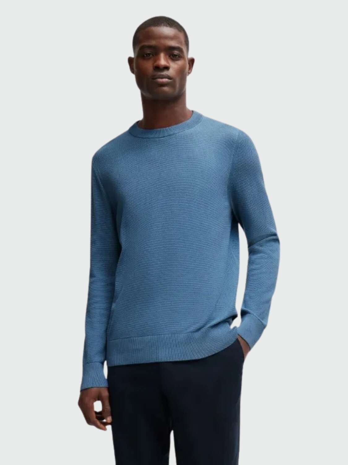 BOSS - Buzo Regular Fit Celeste