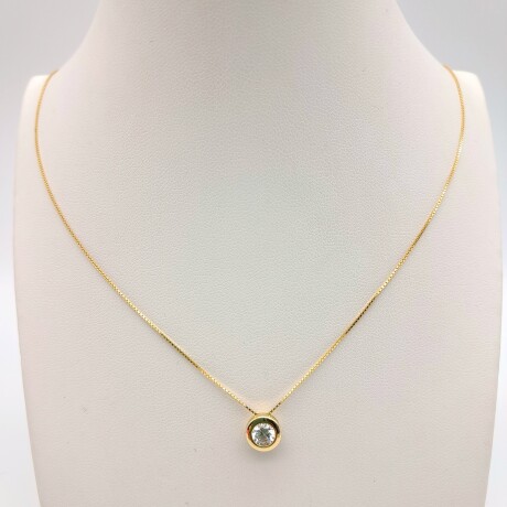 Conjunto de cadena y colgante de oro 10 ktes con circonia, PUNTO DE LUZ. Conjunto de cadena y colgante de oro 10 ktes con circonia, PUNTO DE LUZ.