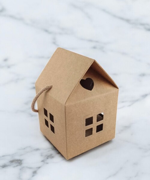 Caja casita c/cordon 10x10x9 cm. KRAFT MARRON