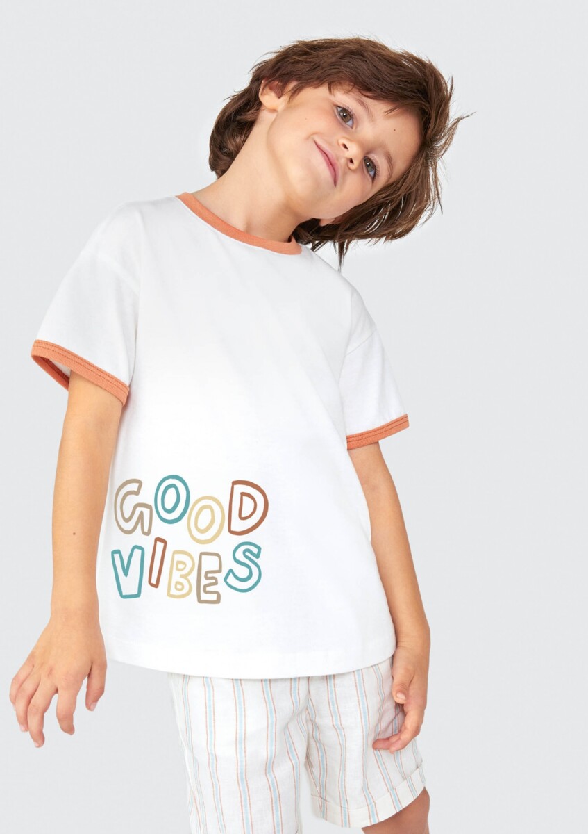 CAMISETA INFANTIL CON ESTAMPA - BEIGE 