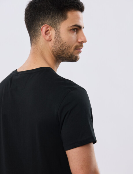 REMERA LISA DE ALGODÓN Negro
