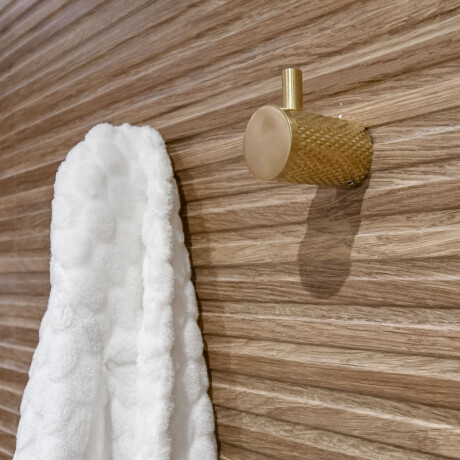 PERCHA LABRADA METAL SIGNATURE DORADO BRUSHED GOLD SATINADO DORADO-BRUSHED GOLD
