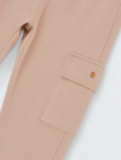 PANTALÓN INFANTIL TIPO CARGO BEIGE