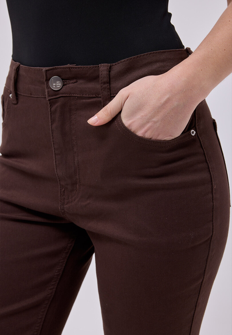 Jeans Varius Chocolate