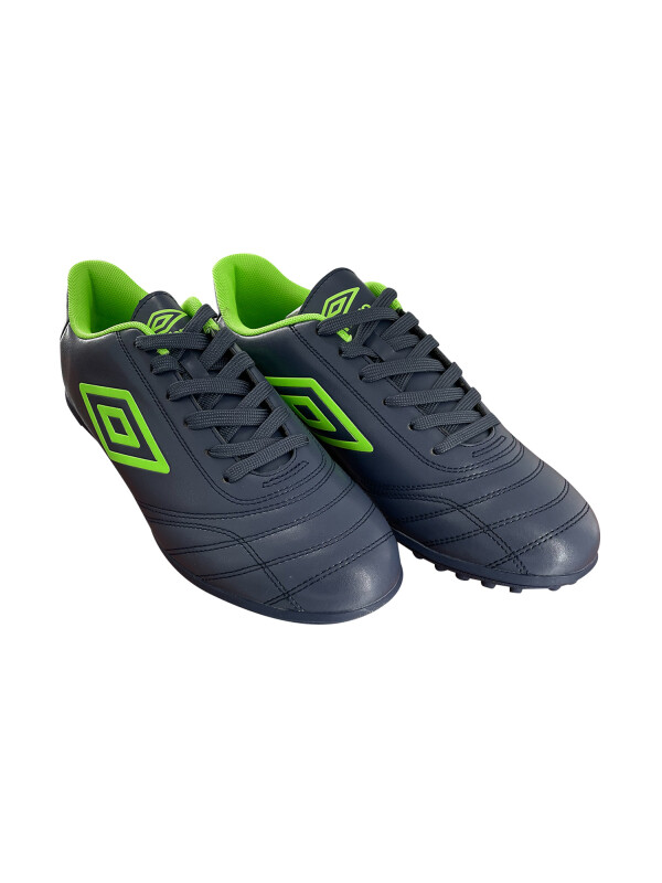 Calzado Classic II TF Umbro Hombre 01v