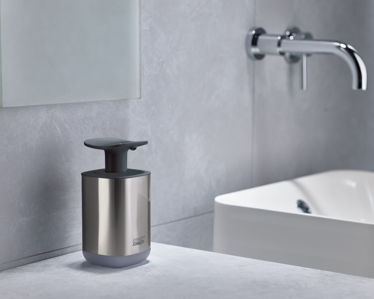 Dispensador de Jabón Líquido 350 ml Joseph Joseph Presto™ Steel Dispensador de Jabón Líquido 350 ml Joseph Joseph Presto™ Steel