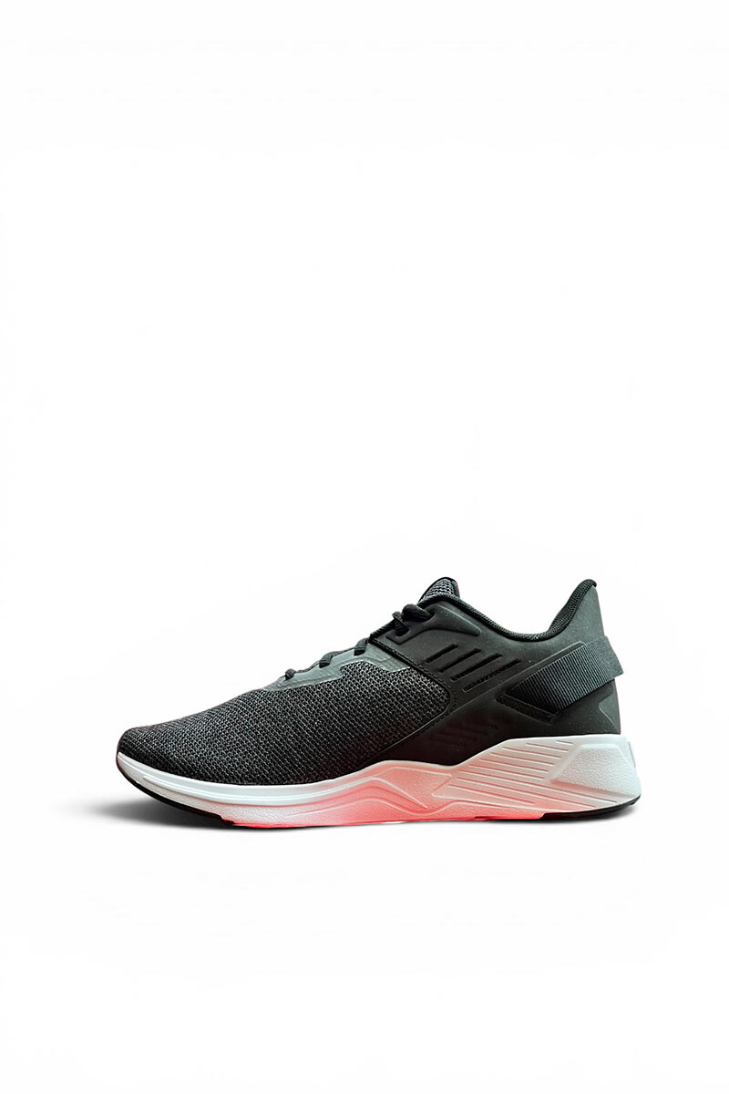 CALZADO DEPORTIVO PUMA DISPERSE XT 2 Negro