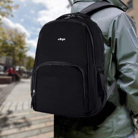 Mochila Urbana Arye 391 San José Negro