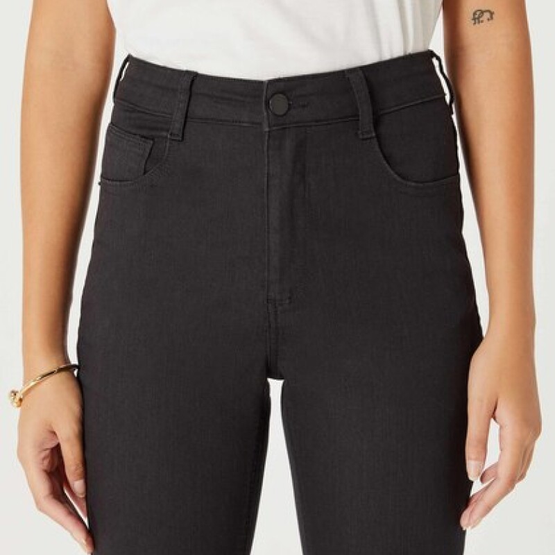 CALCA SUPER SKINNY FEM PRETO