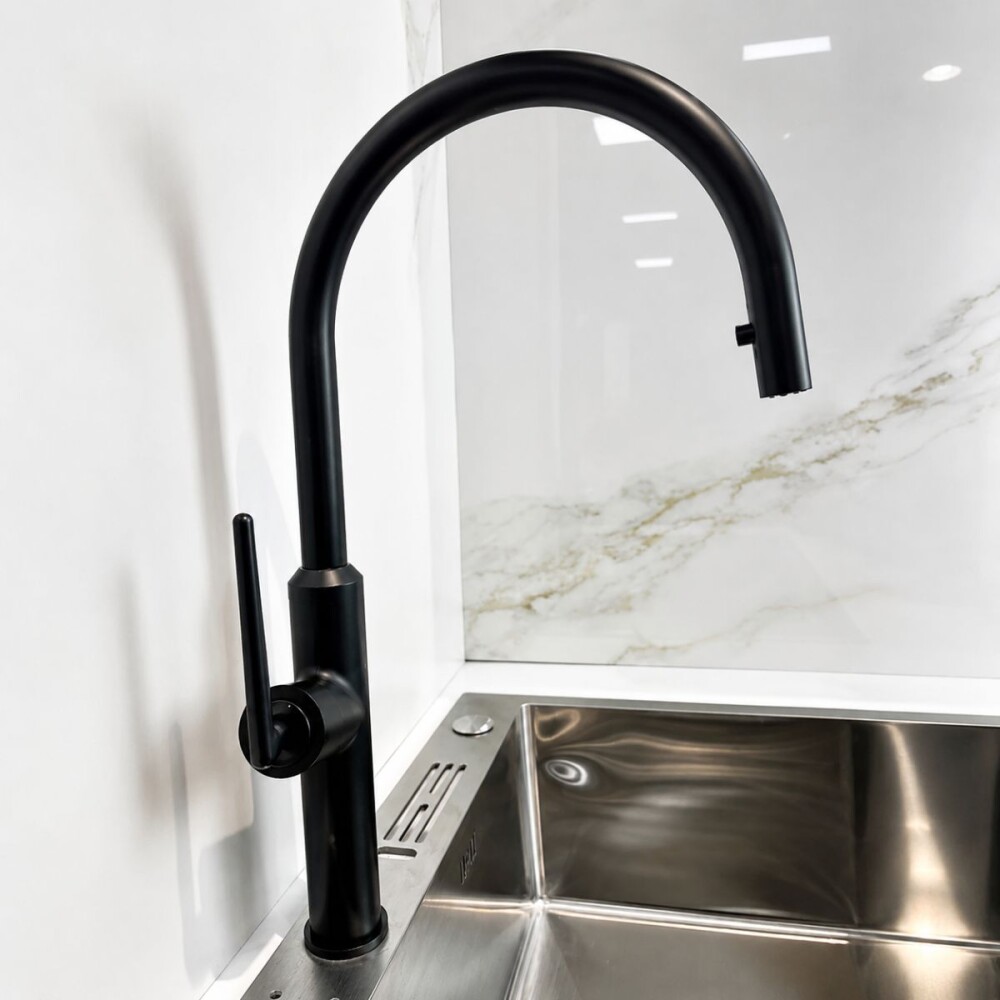 Grifería de cocina Monocomando de mesada extensible Negro Mate Grifería De Cocina Monocomando De Mesada Extensible Negro Mate