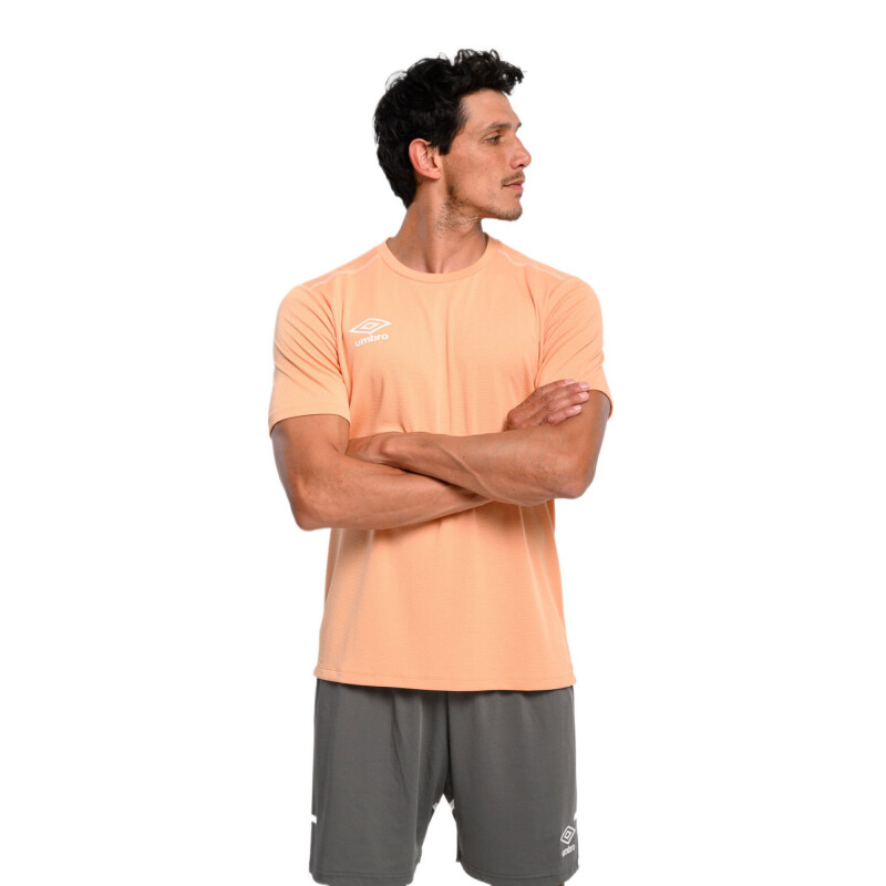 Remera de Hombre Umbro Holes Rosado Coral - Blanco