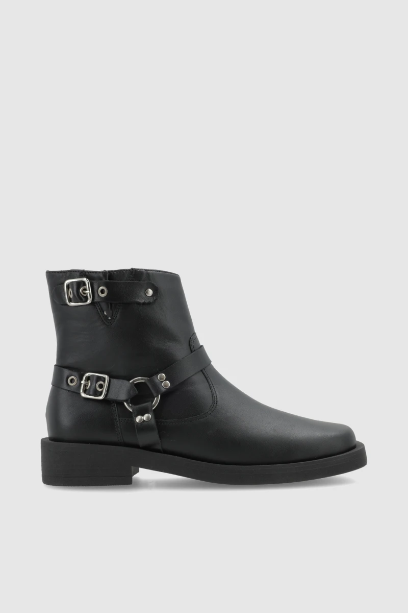 Bota caña baja Calu 
