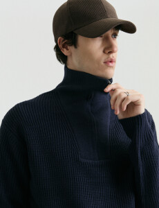 470984 REMERA HARRY Azul Oscuro
