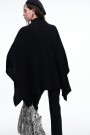 PONCHO TEJIDO Negro