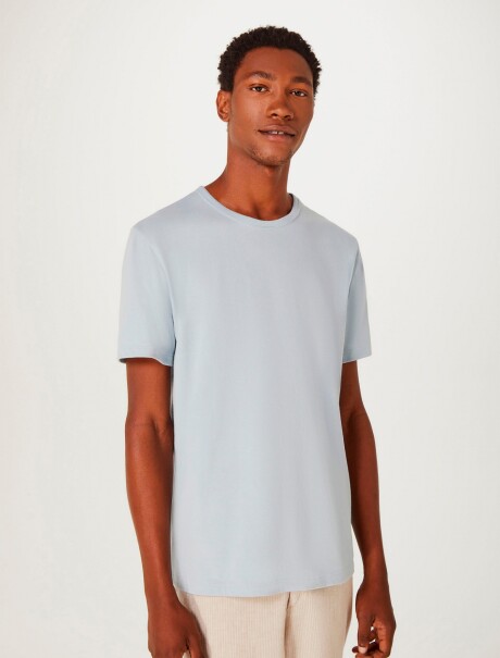 CAMISETA MANGA CORTA SLIM CELESTE