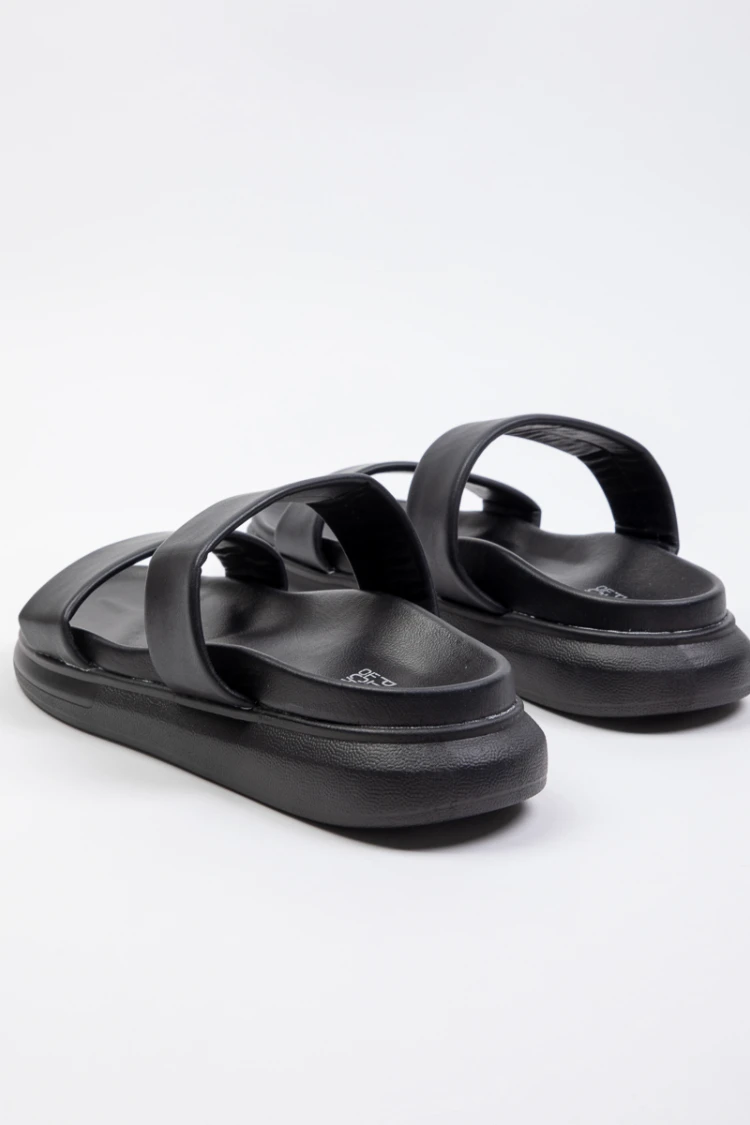 SANDALIA MOTIVE Negro