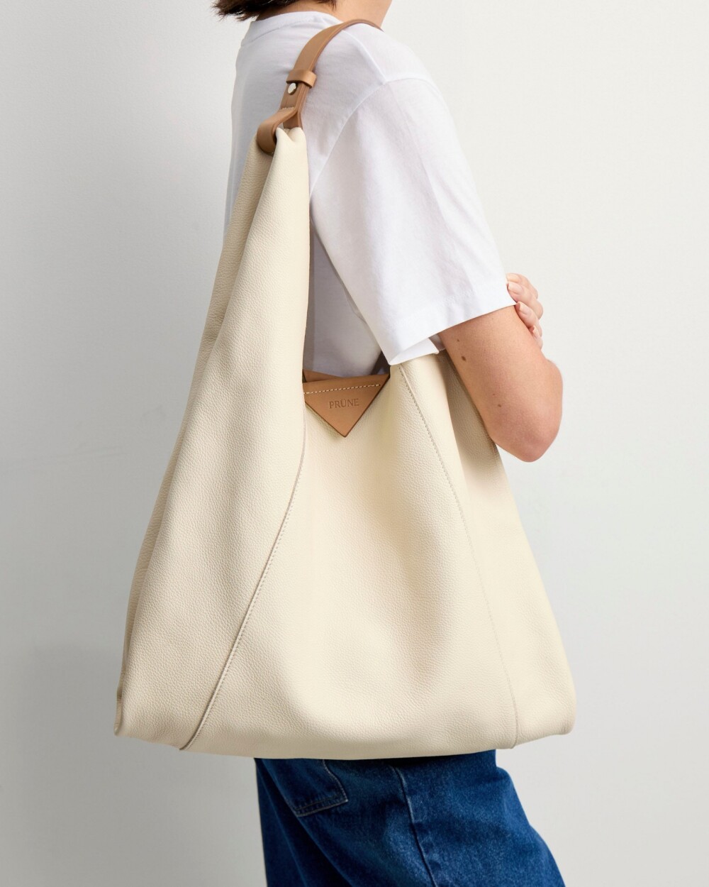 Bolso The Shopping en cuero graneado Cotton