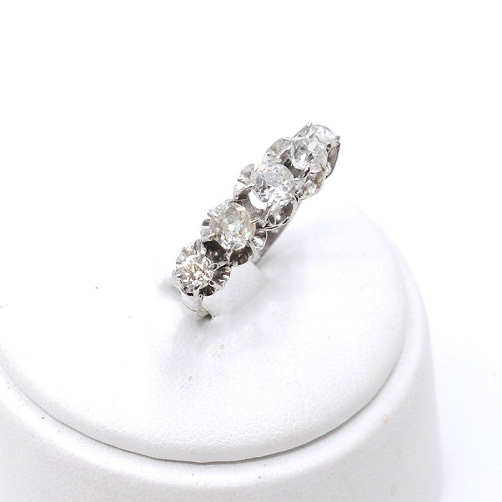 Anillo Antiguo Platino, Oro 18K Y Brillantes Anillo Antiguo Platino, Oro 18K Y Brillantes