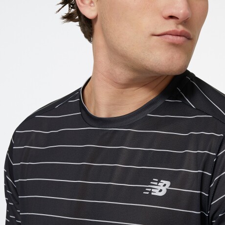 Remera New Balance de hombre -PRINTED ACCELERATE- MT23223BK BLACK