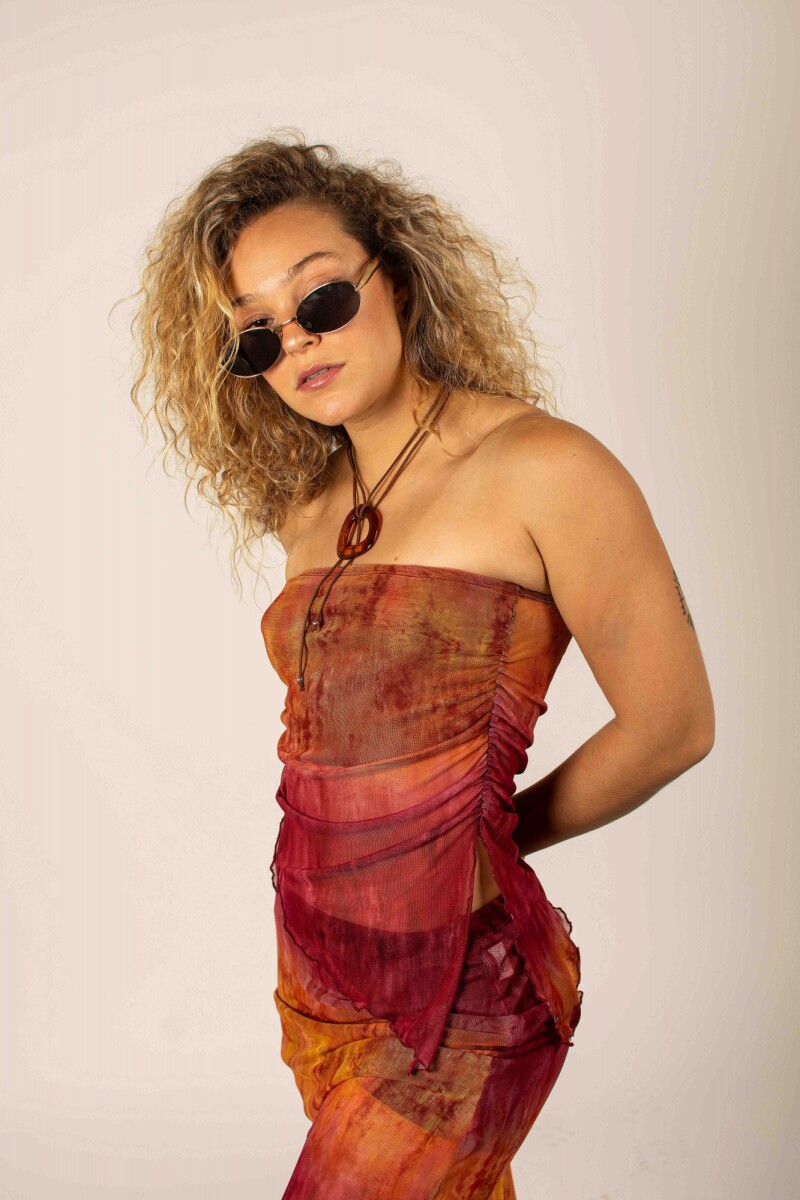 Top Emilia naranja y rojo