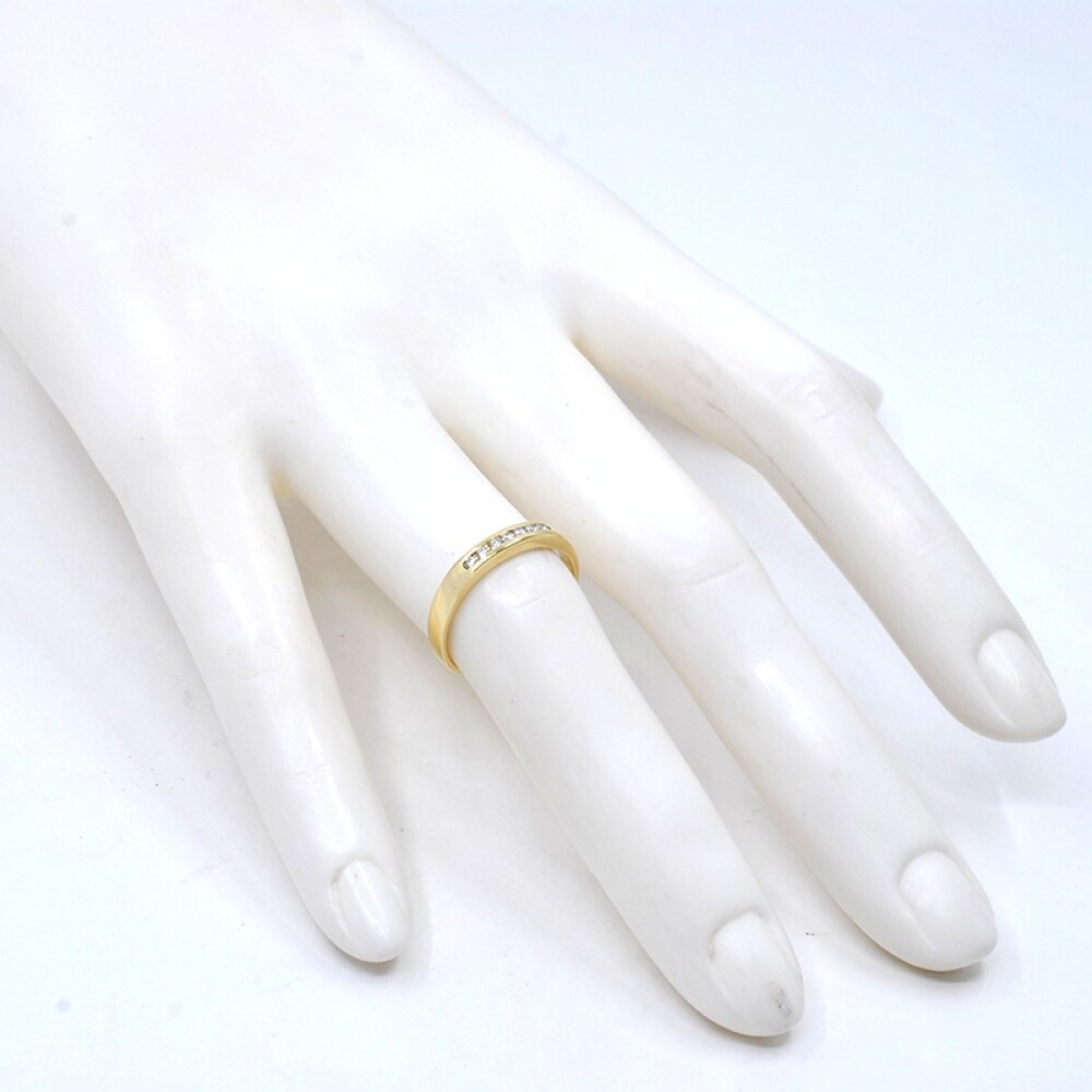 Anillo oro 18k y brillantes Anillo oro 18k y brillantes