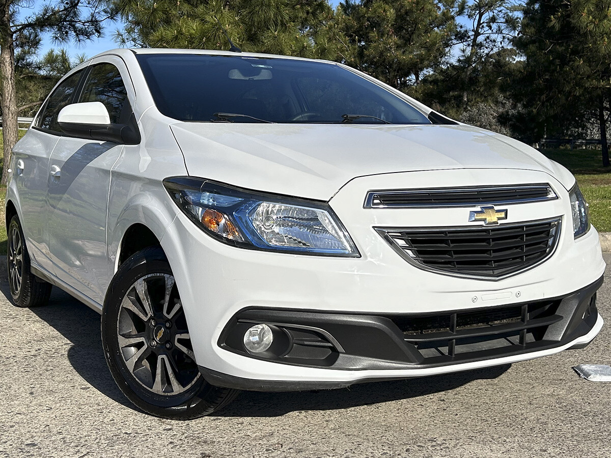 Chevrolet Onix LTZ 1.4 EXCELENTE ESTADO! |Permuta / Financia Chevrolet Onix LTZ 1.4 EXCELENTE ESTADO! |Permuta / Financia