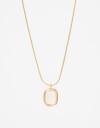 Cadena Corta con Dije Acrilico Collar Cadena Con Charm Acrílico. - Dorado