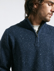 470421 REMERA HARRY Azul Oscuro