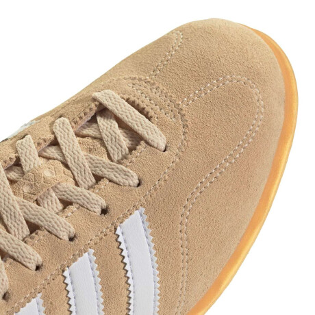 Championes Gazelle Lo Pro de Mujer crema