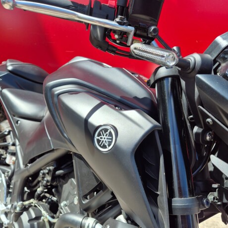 Yamaha MT03 Usada Yamaha MT03 Usada