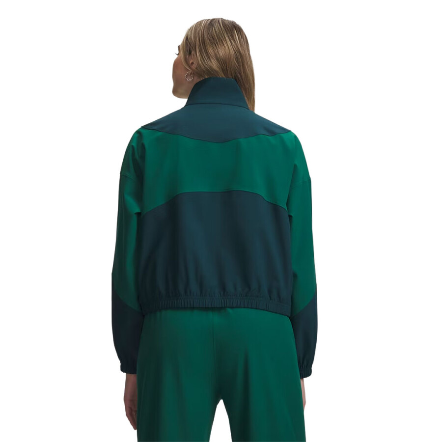 Campera de Mujer UNDER ARMOUR Rival Woven Jacket Verde - Verde Petroleo