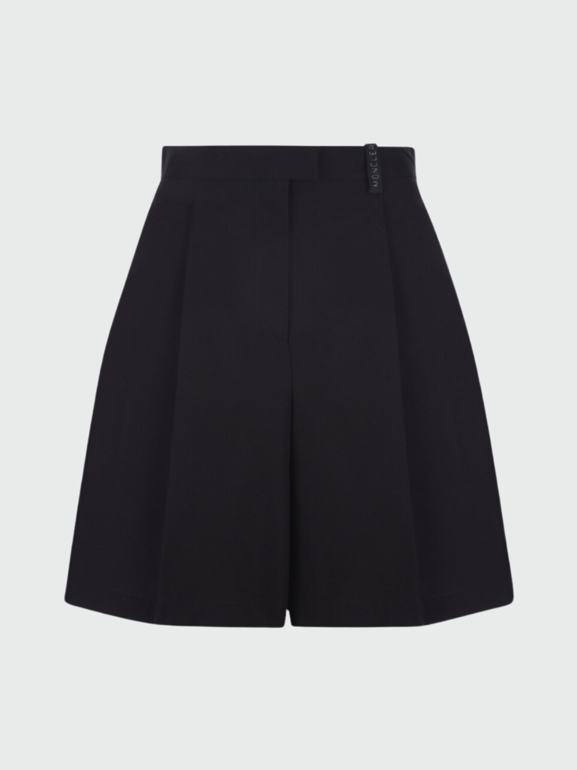 Moncler -Bermuda de poliéster con bolsillos Negro