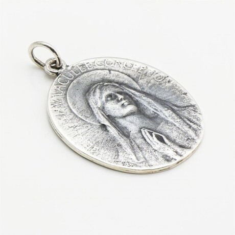Medalla religiosa inmaculada concepción de plata 900, 3.5cm*3cm. Medalla religiosa inmaculada concepción de plata 900, 3.5cm*3cm.