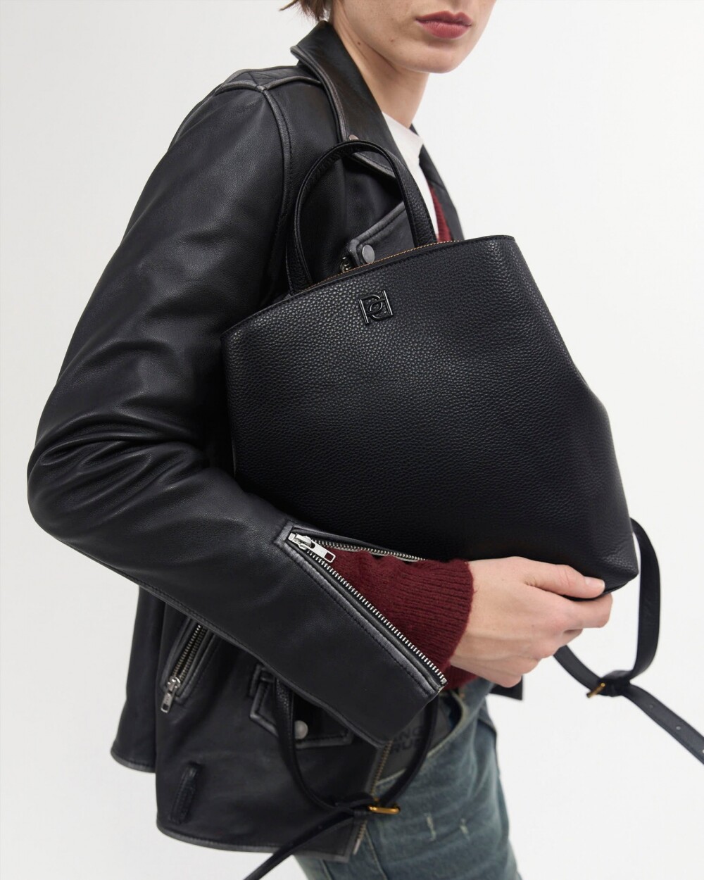 Mochila Oslo en Efecto Cuero Graneado Negro