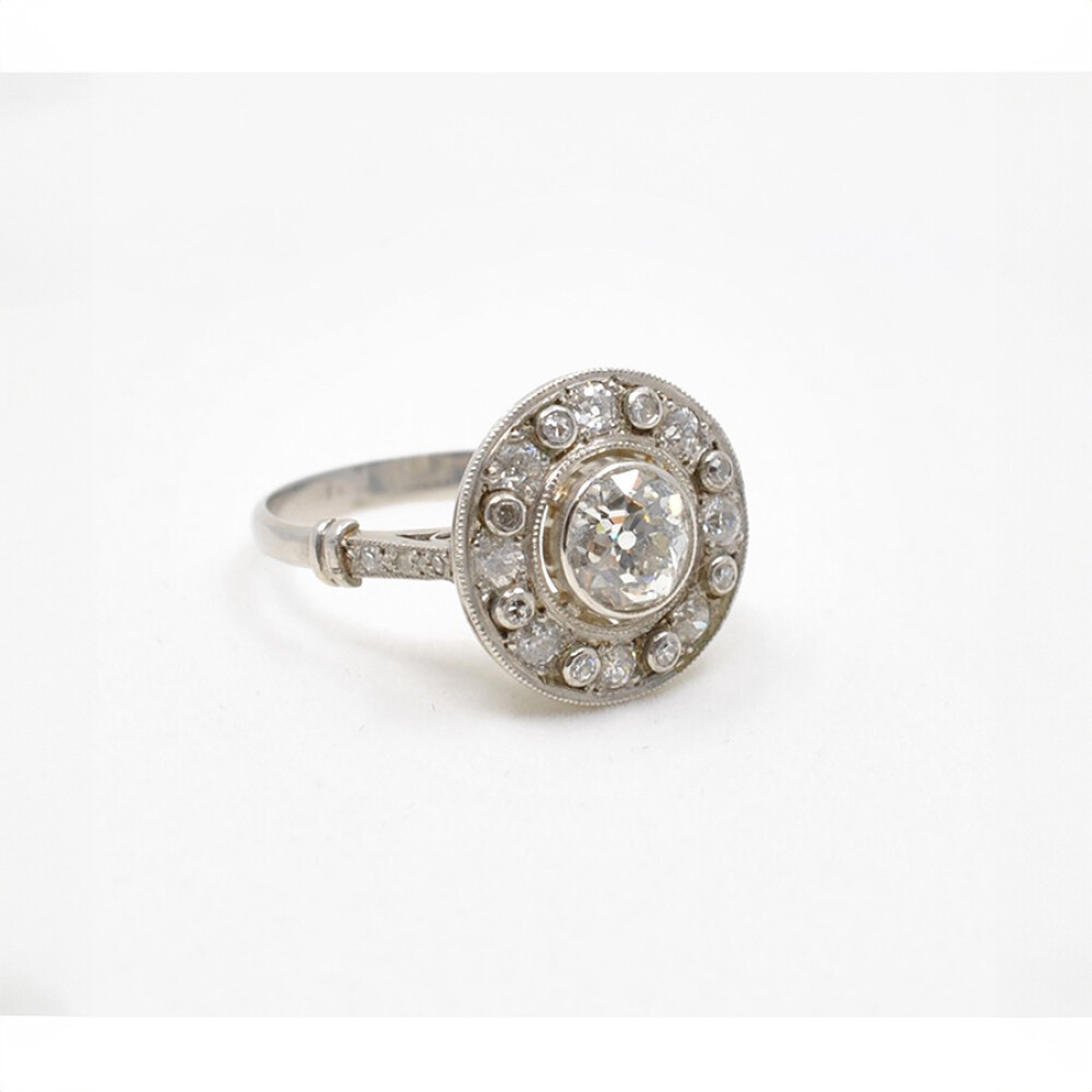Anillo De Platino Con Brillantes Anillo De Platino Con Brillantes