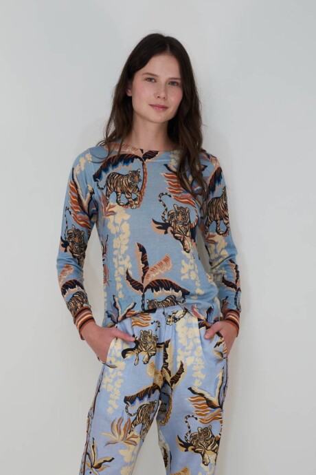 Sweater Bali Tiger Light Blue Sweater Bali Tiger Light Blue