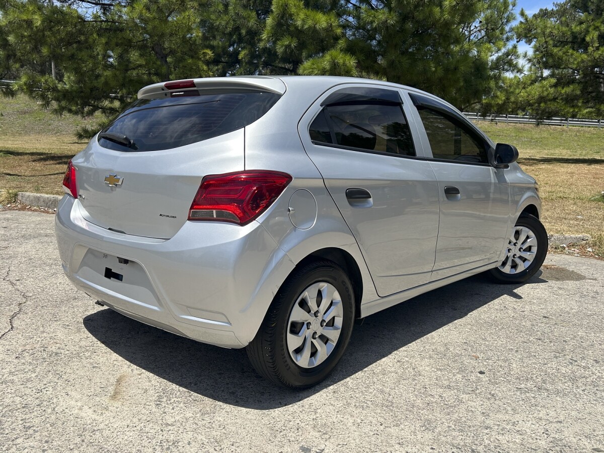 Chevrolet Joy 1.0 Extra Full | Permuta / Financia Chevrolet Joy 1.0 Extra Full | Permuta / Financia