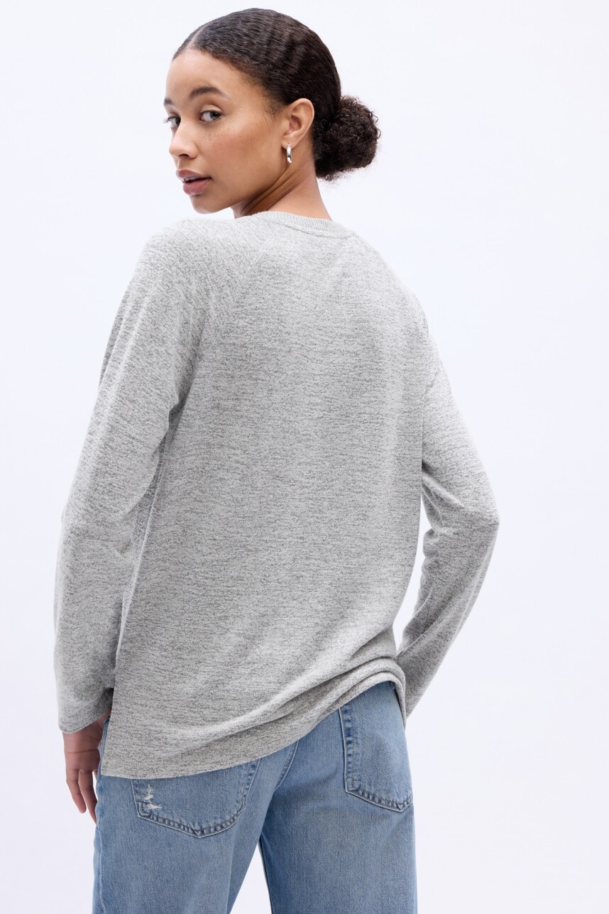 Remera Softpun Cuello V Mujer Light Grey Marle
