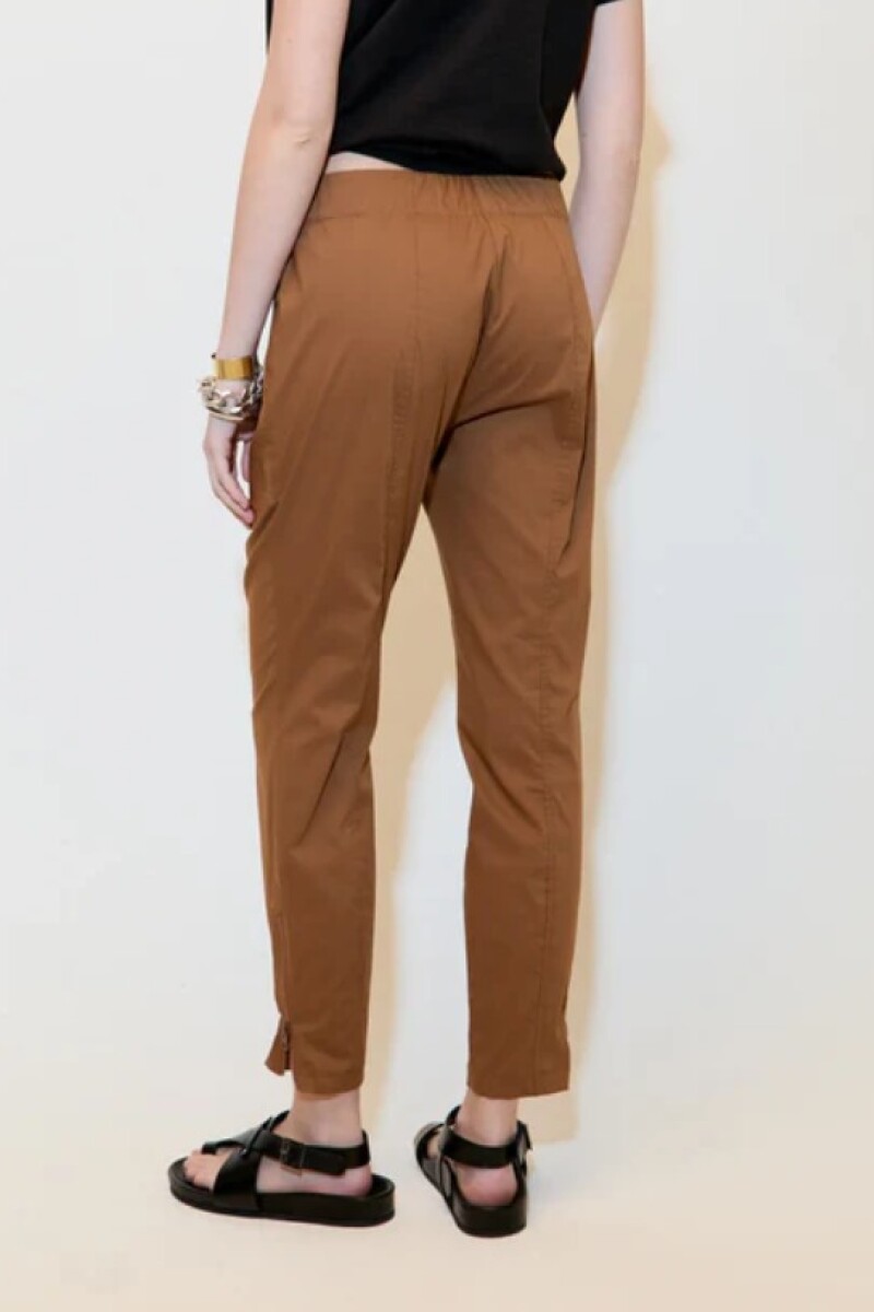 PANTALON STREET Caramelo