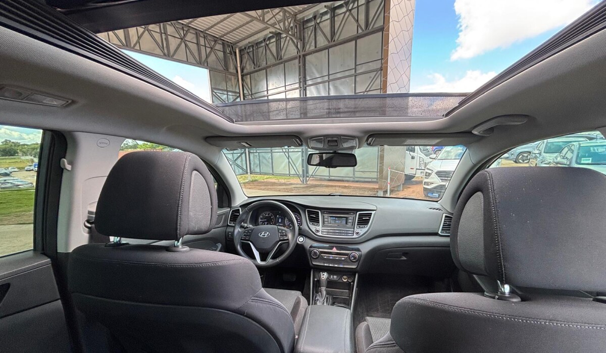 Hyundai Tucson 2,0 GLS Safe AT - 2016 Hyundai Tucson 2,0 GLS Safe AT - 2016