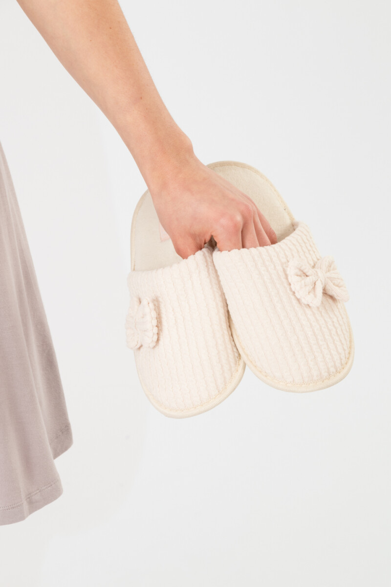 Pantufla bow Beige