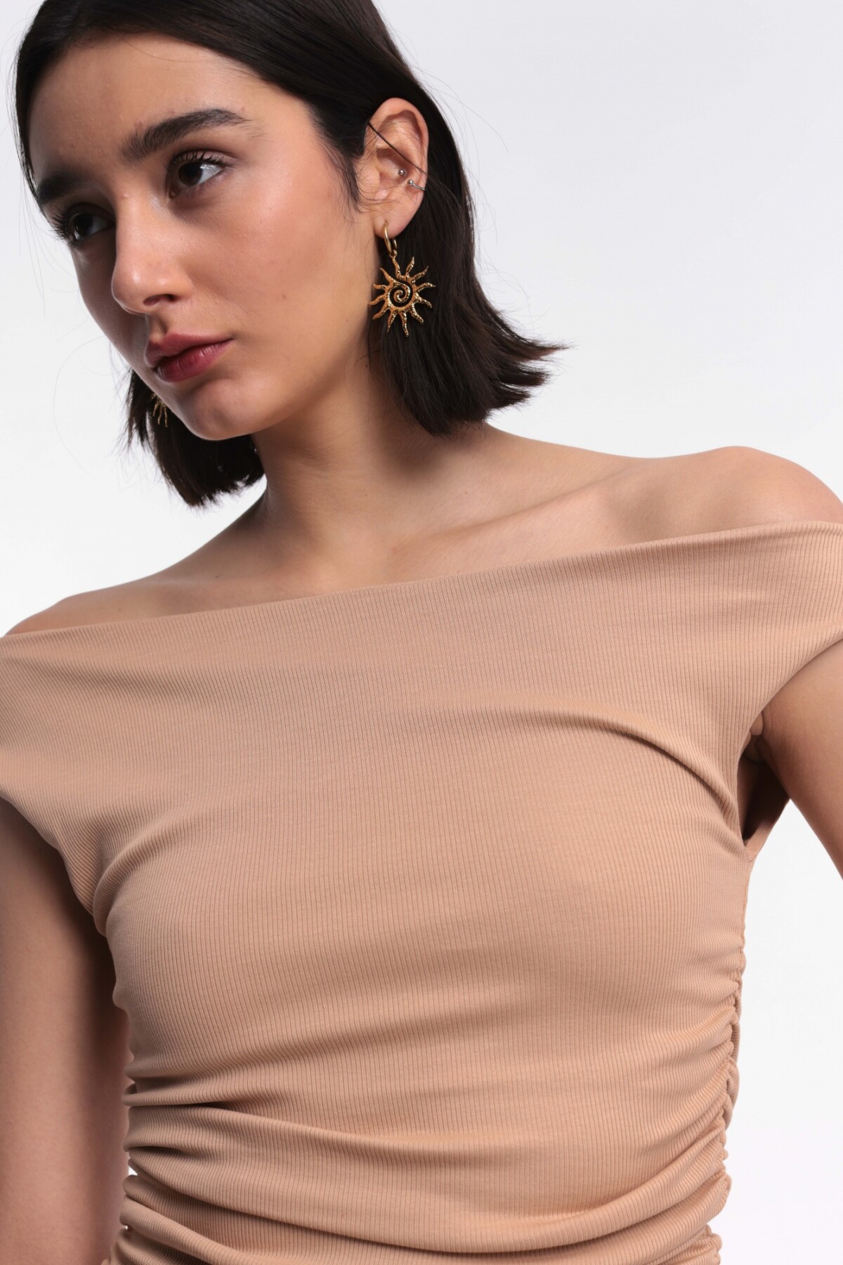 Top Asimétrico Tostado