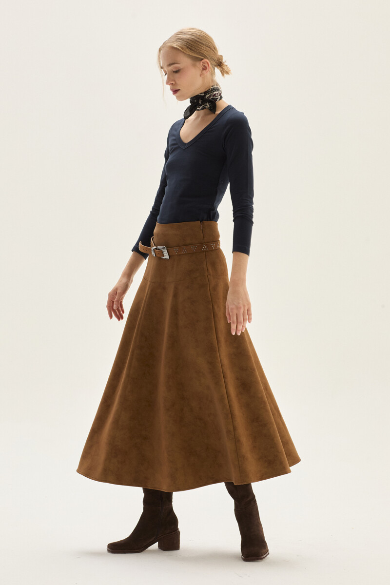 Remera Almond Azul Marino