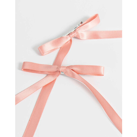 Set De Piquitos Con Moño Rosa Claro