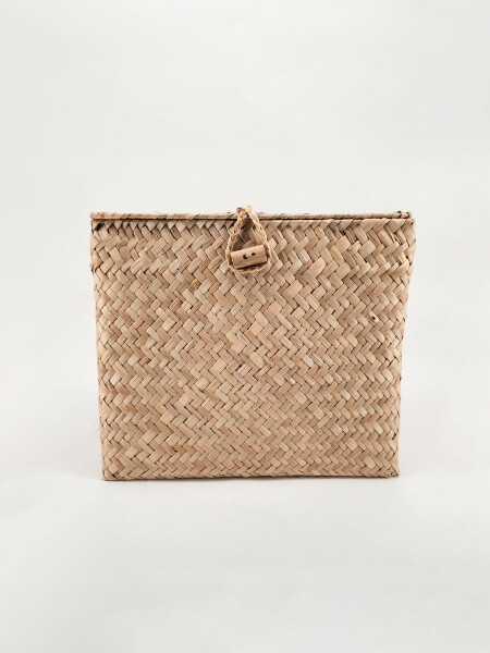 CAJA CUADRADA CON TAPA MARRON