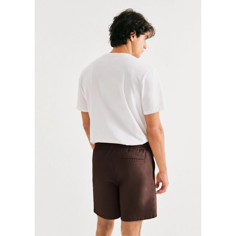 SHORTS MASC MARROM ESCURO