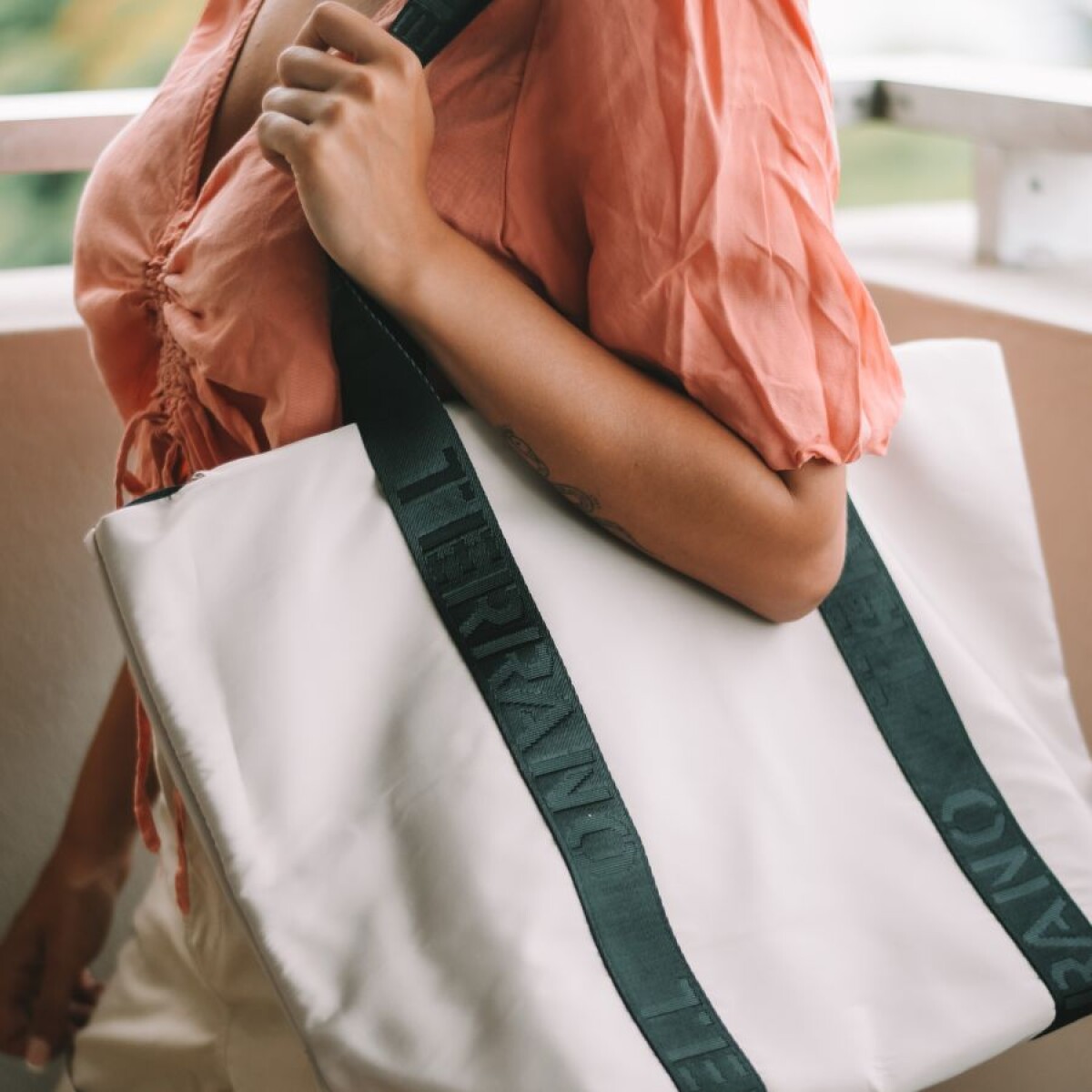 Bolso Cinchas - Beige 