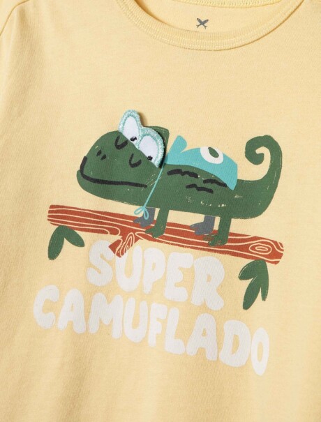 CAMISETA INFANTIL CON ESTAMPA AMARILLO