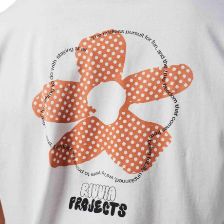 Remera Rivvia Flower Map Blanco